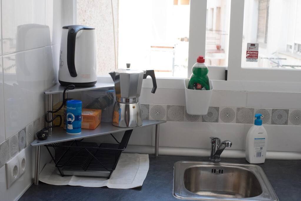 Apartment In The Center Near & Free Wifi *